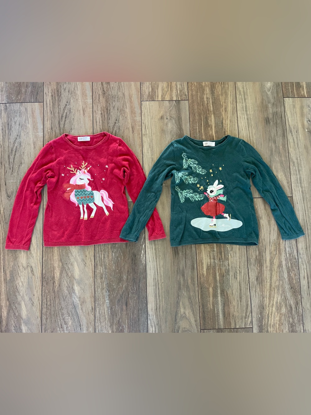 H&M Girls Christmas Holiday fine knitted Sweaters Lot of 2 Green & Red Size 5T/6